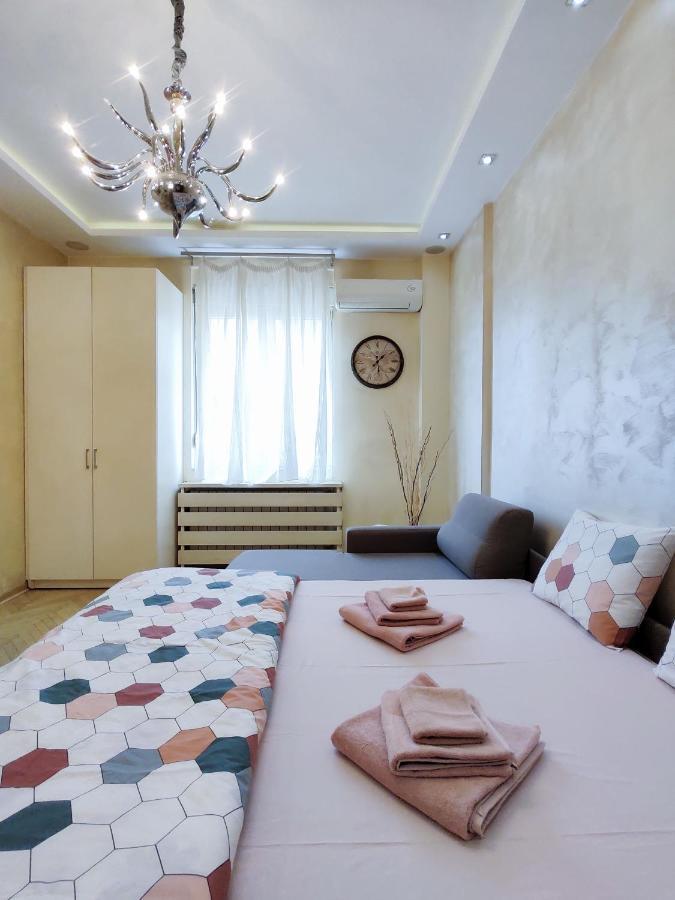 Home Center Apartment Belgrade Luaran gambar
